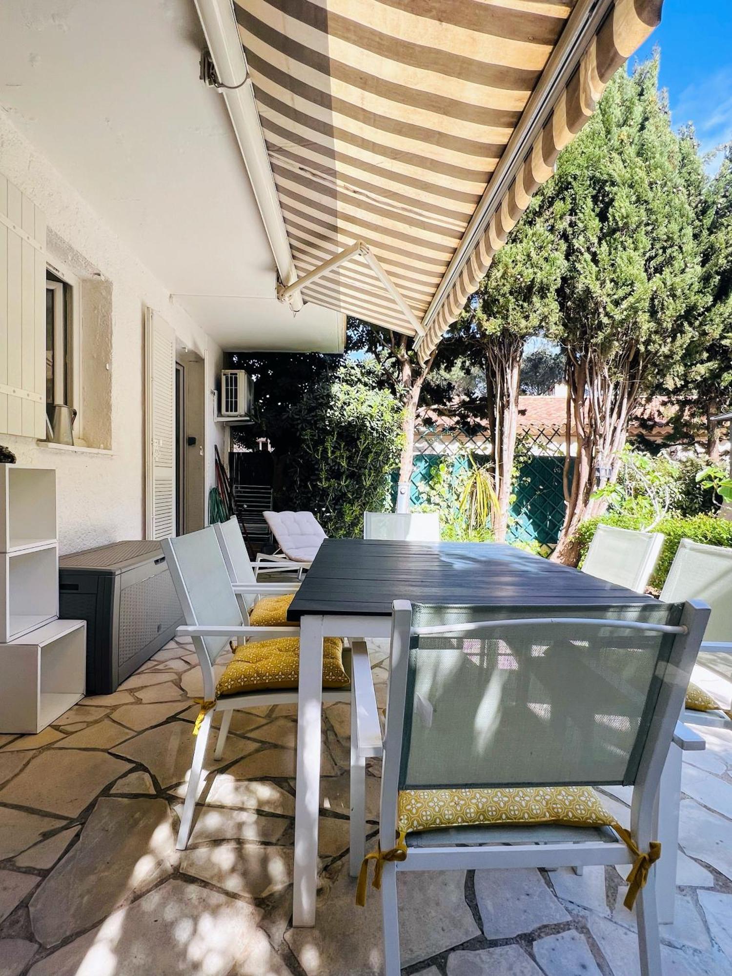 Superbe Appartement Avec Terrasse Jardin Et Parking Prive Saint-Tropez Buitenkant foto