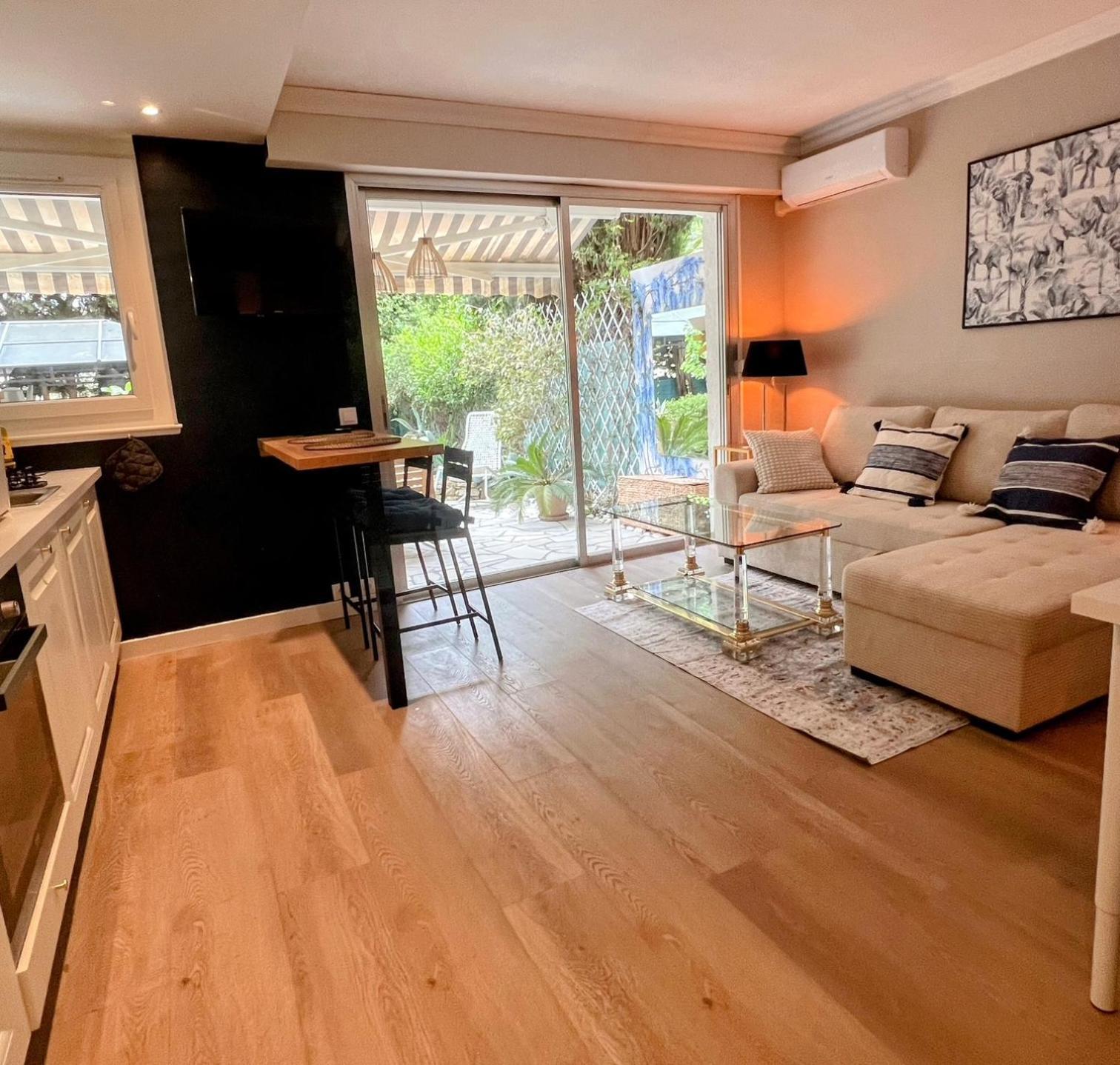 Superbe Appartement Avec Terrasse Jardin Et Parking Prive Saint-Tropez Buitenkant foto